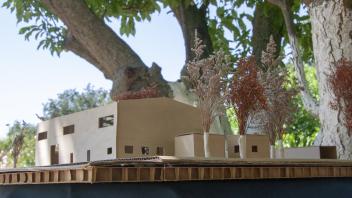 Student model of buildings for the SLLC