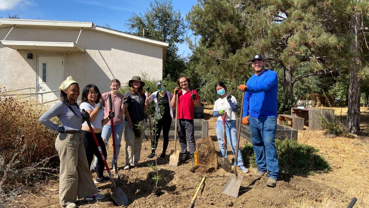 The Sacramento Valley College Corps (SVCC) Fellows at a work party at the SLLC